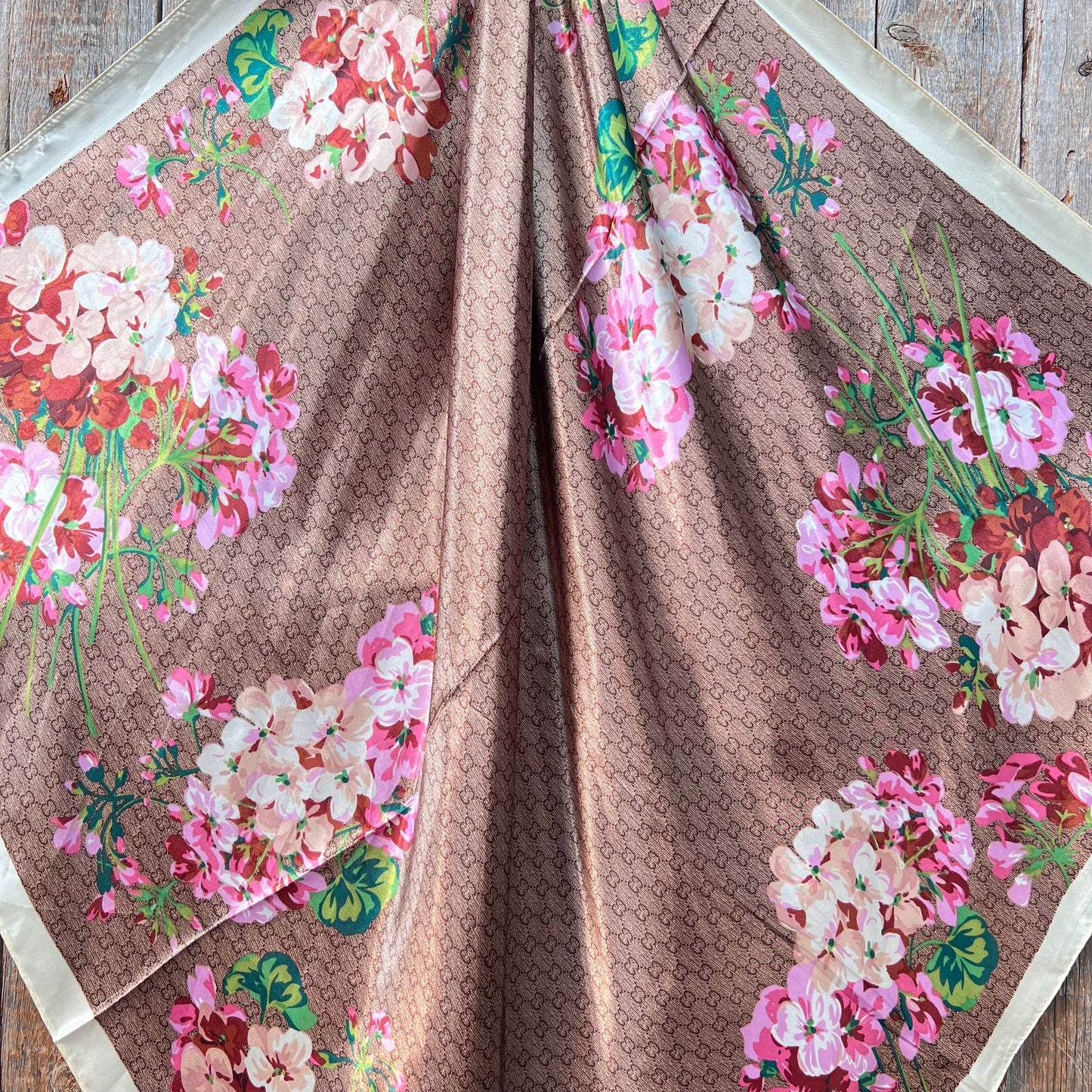 35X35" Cherry Blossom Wild Rag / Scarf - Slide W125L WRC406C