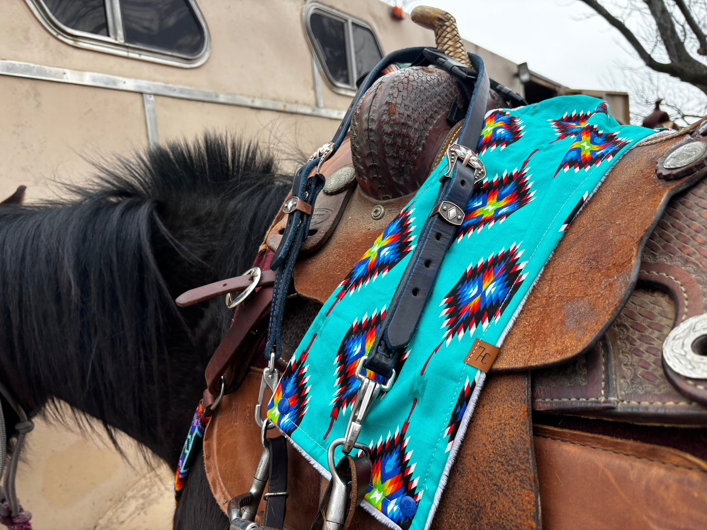 Benson Breakaway Neck Wrap - Cowboy Cowls