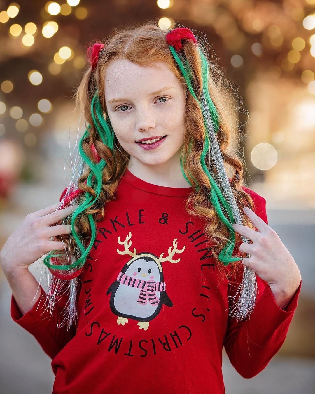 Holiday Red/Green Curls 6 Pack Clip-in Hair Extensions