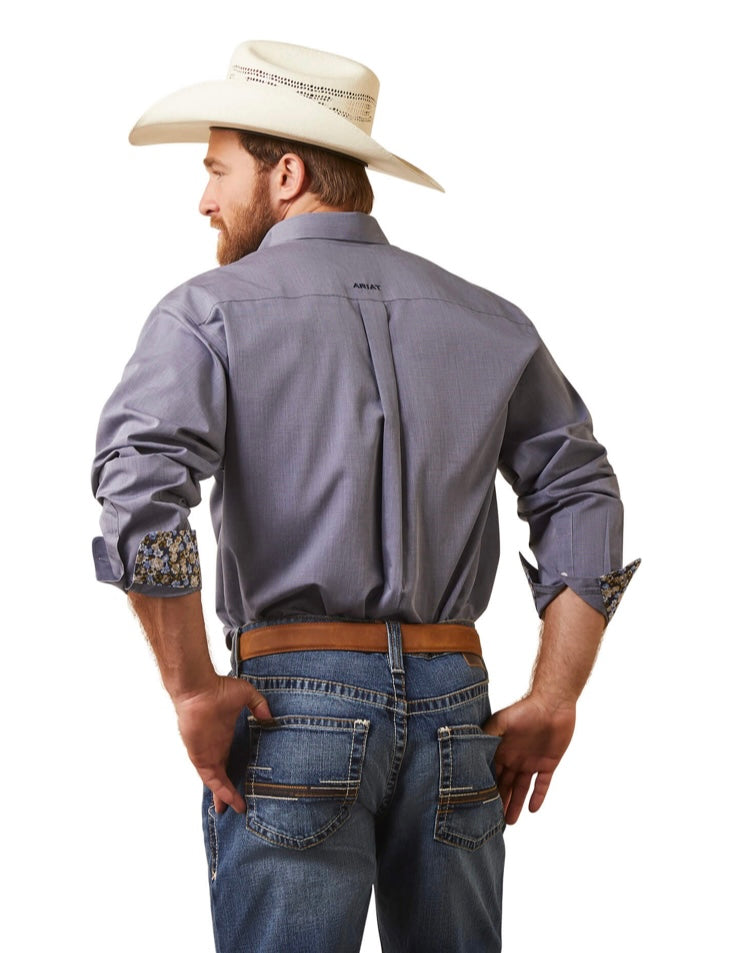 Ariat Men's Mood Indigo Wrinkle Free Classic Fit Shirt