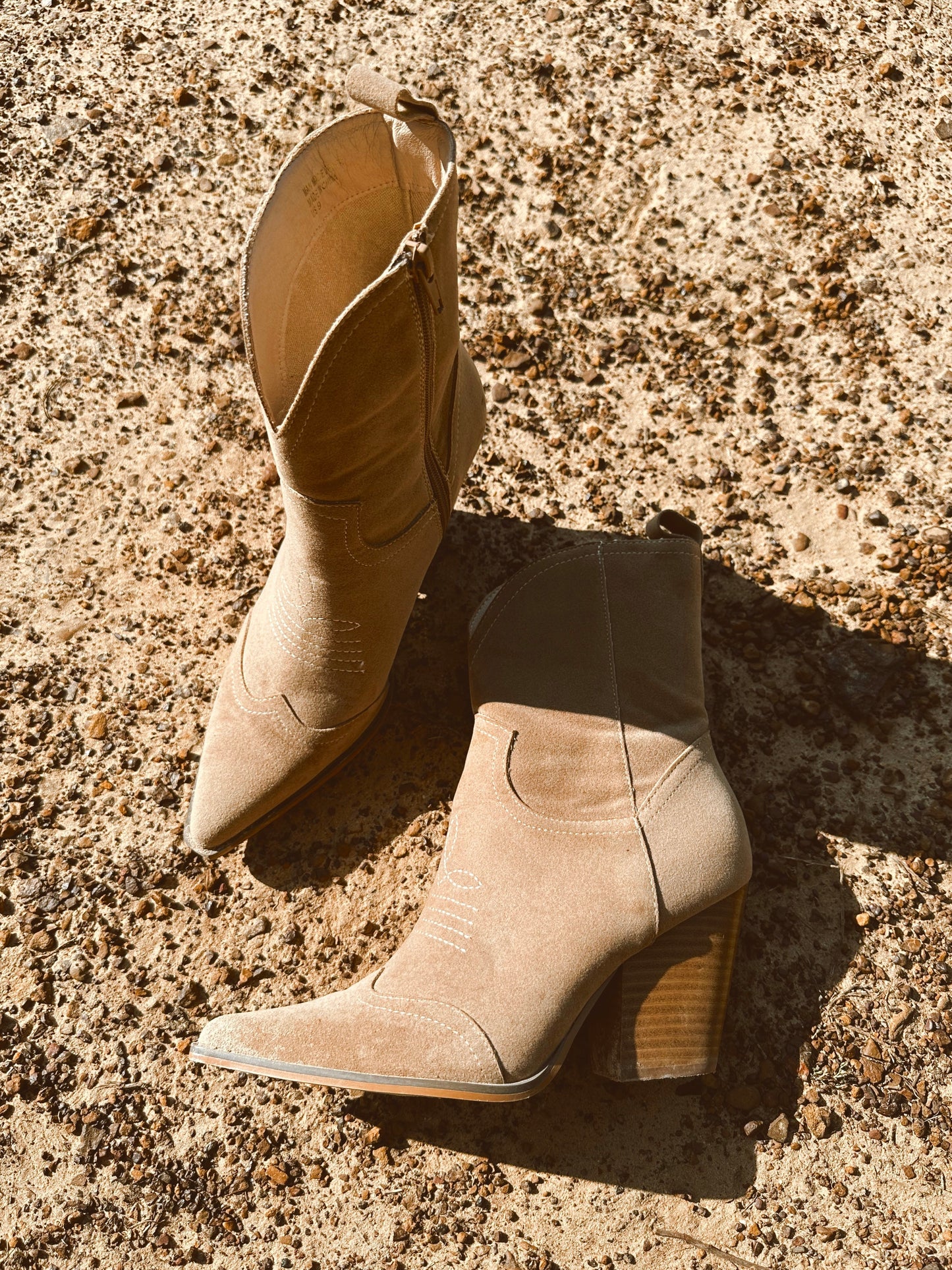 The Waylon Booties