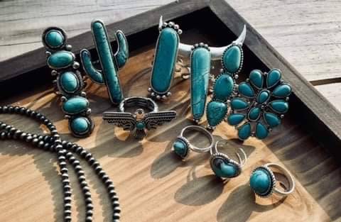 3 Stone Turquoise Ring