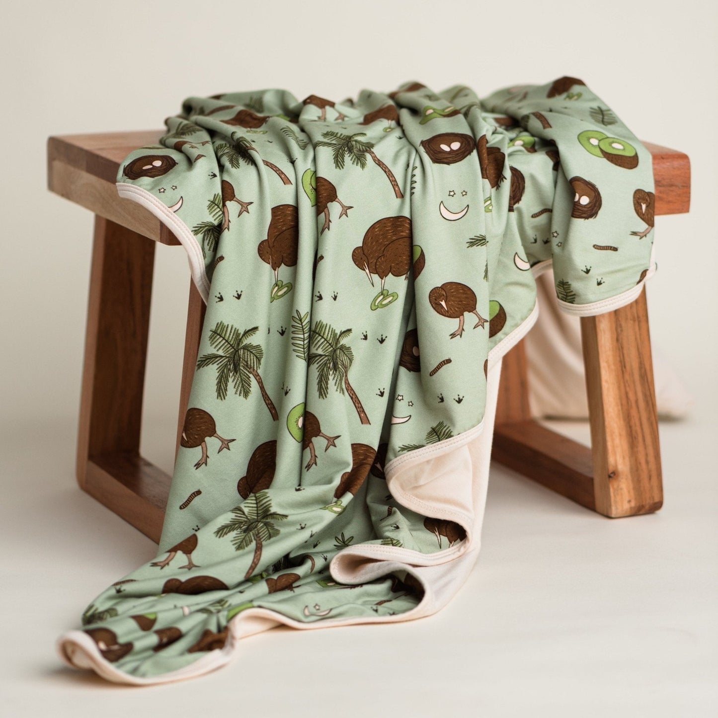 Kiwi Bird Reversible Double Layer Bamboo Blanket