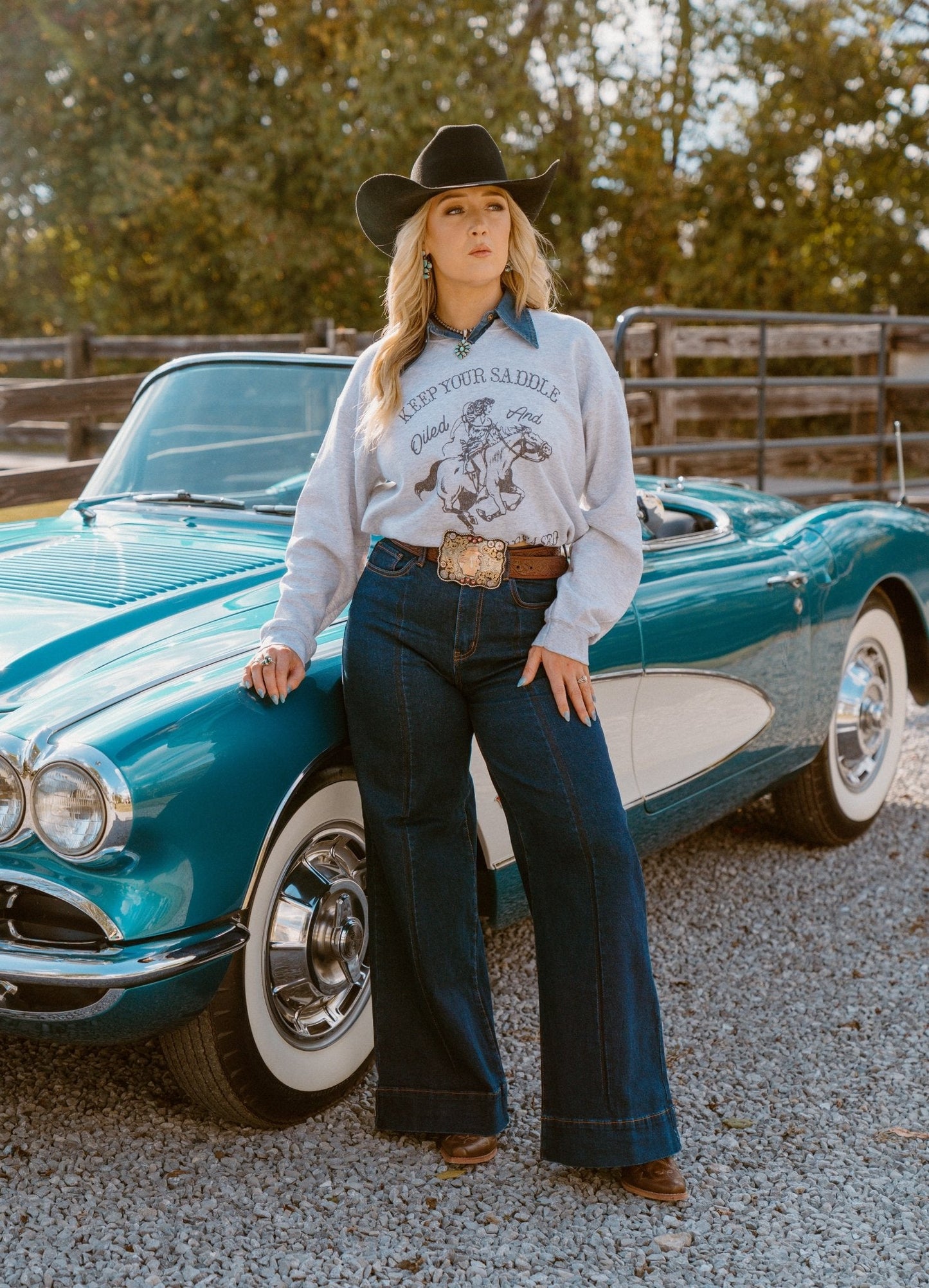 Saddle Oiled Raw Hem V-Neck Graphic