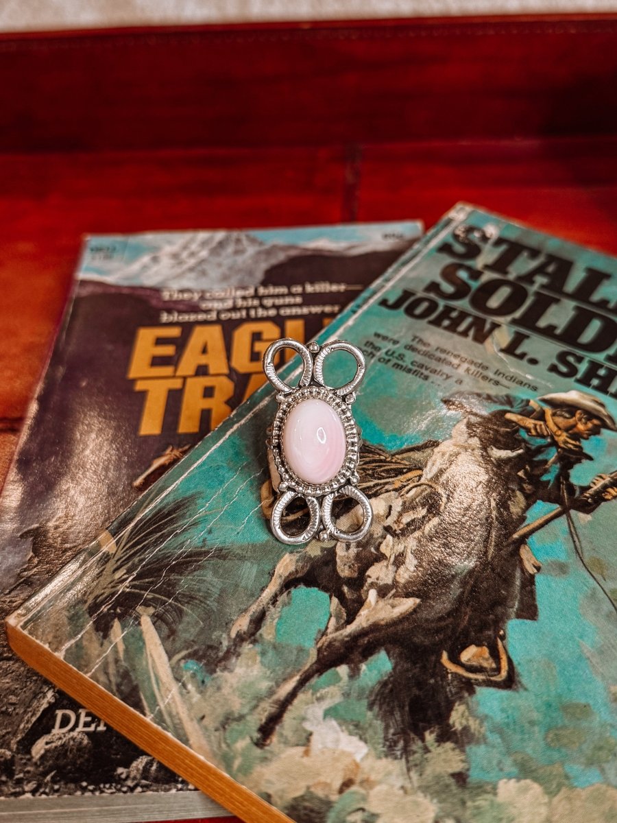 Stagecoach Pink Conch Ring