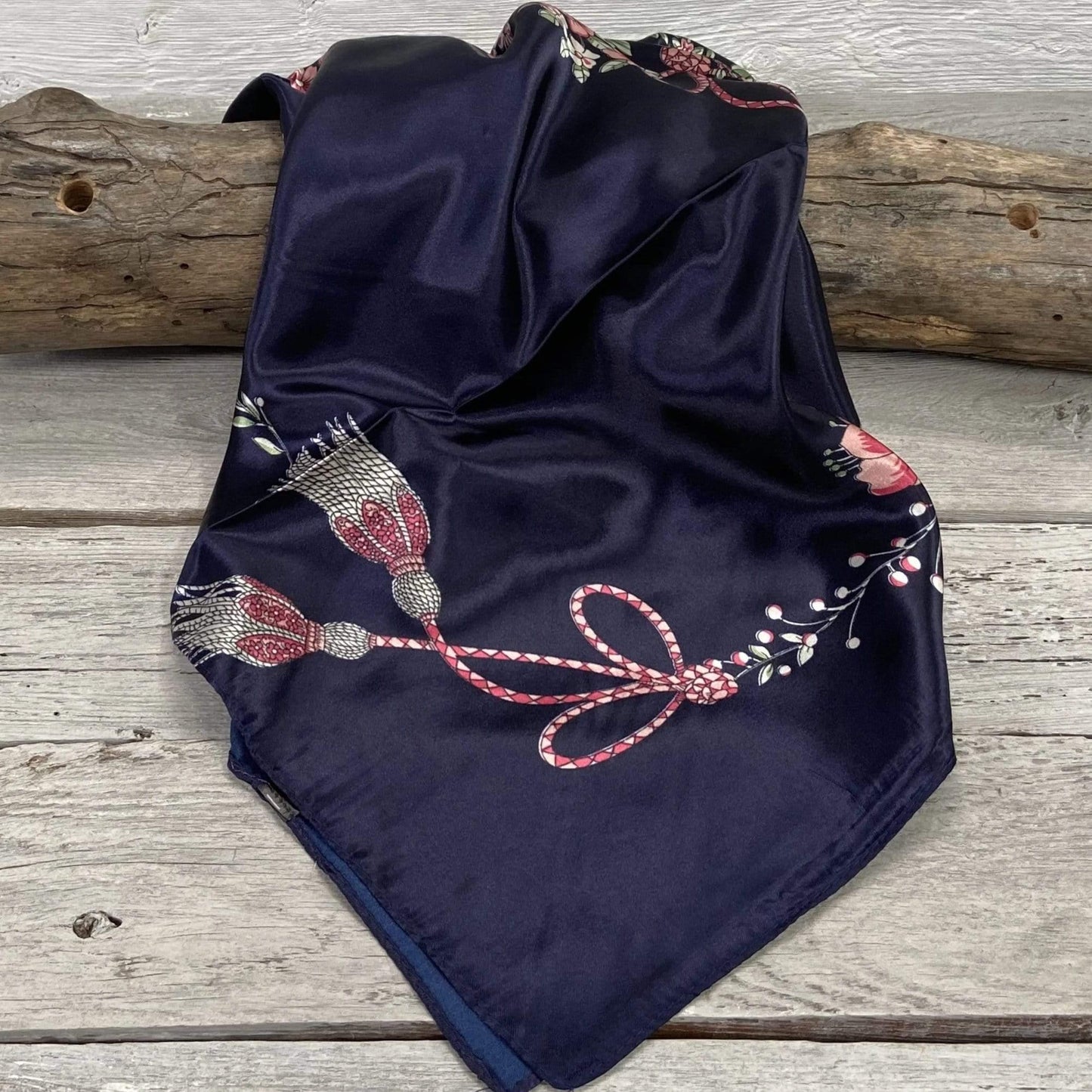 35X35" Rose Buds & Tassels Wild Rag / Scarf WR51