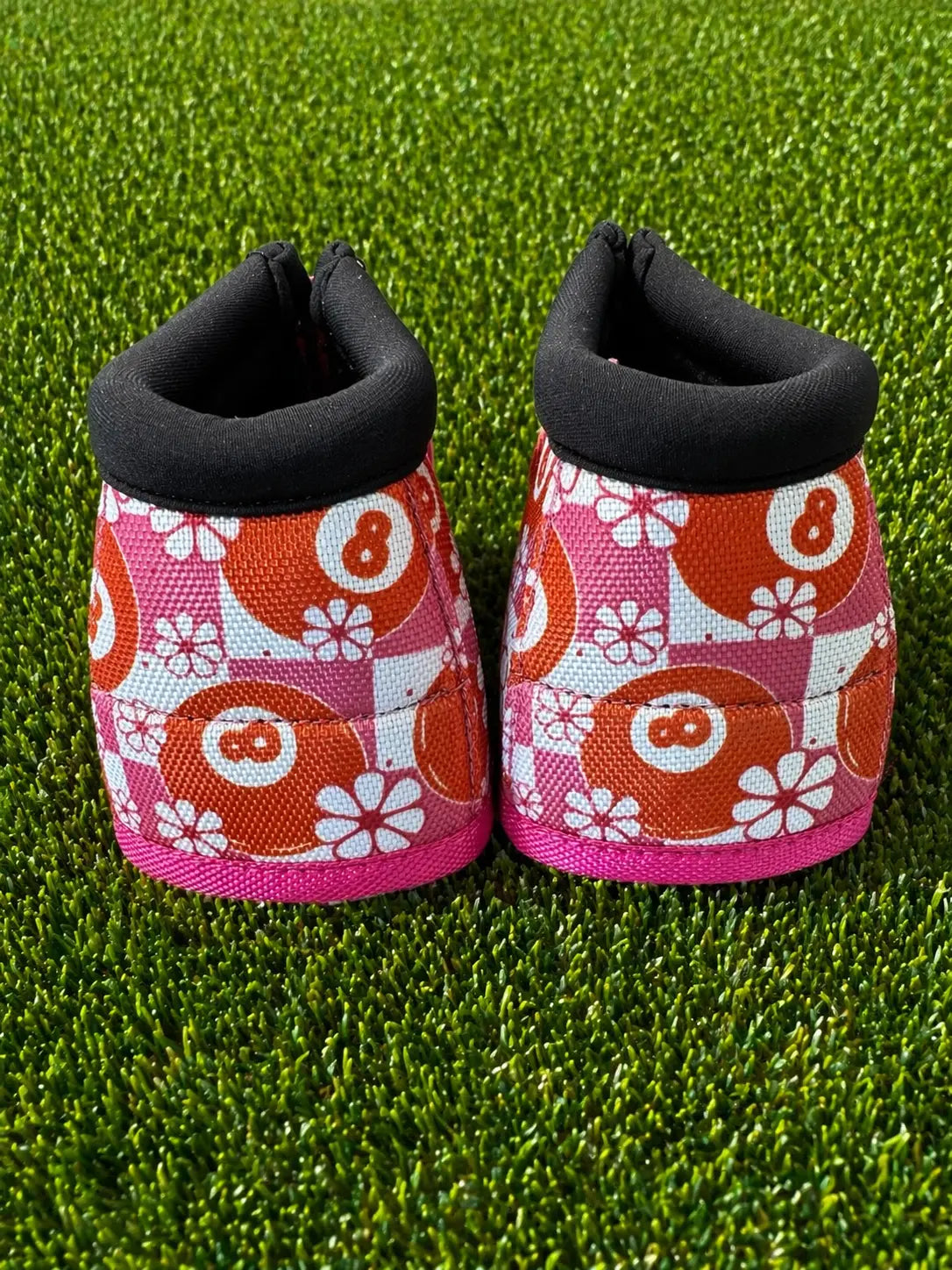 Daisy 8 No-Turn Bell Boots