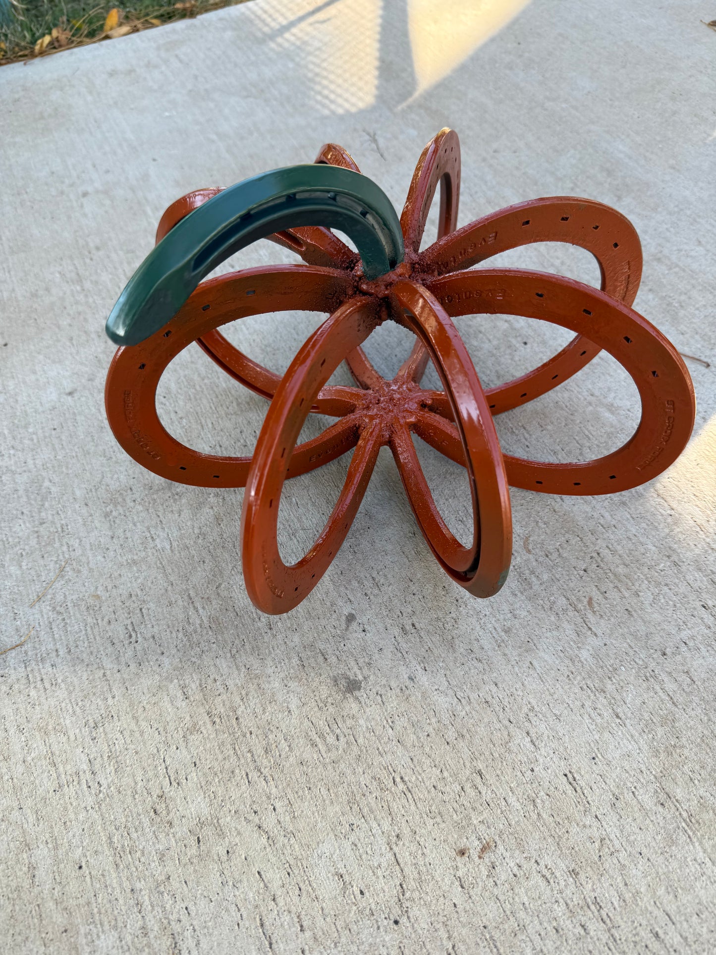 Pumpkin Horseshoe Decor