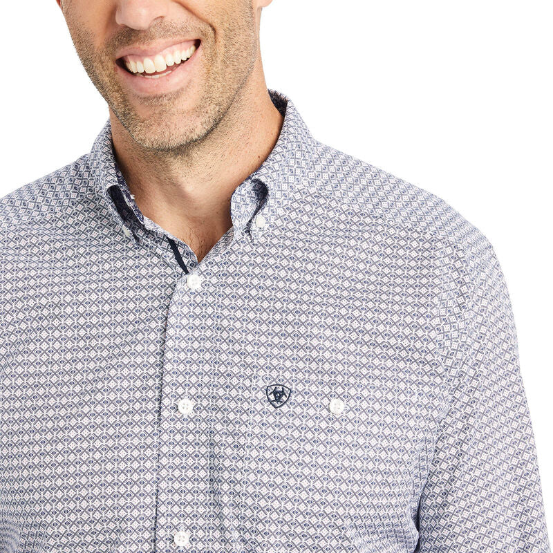 Relentless Savvy Stretch Classic Fit Shirt