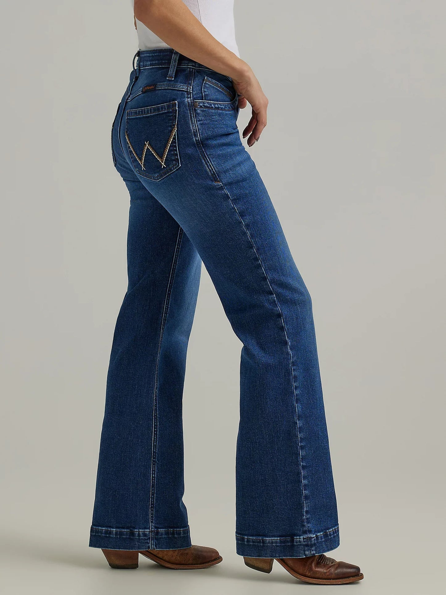 Wrangler Ultimate Riding Jean Willow Mid-Rise Trouser -Parker