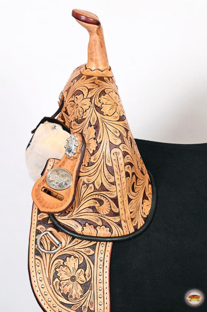 Premium Treeless Western Trail Saddle For Professional Barrel Racing Enthusiasts