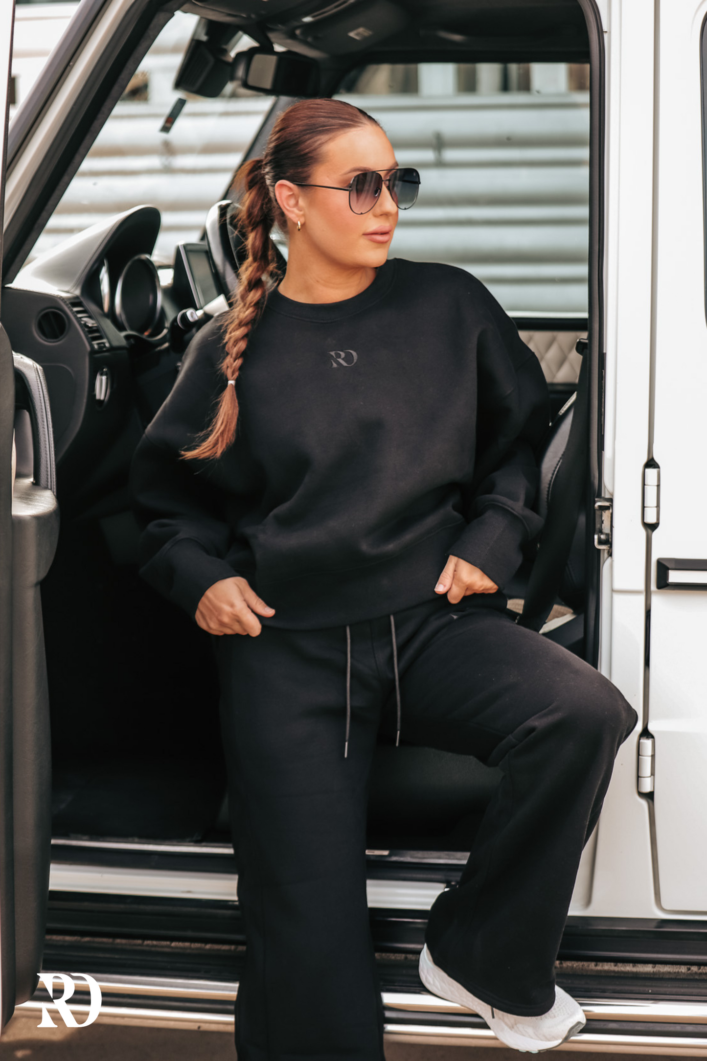 WARMUP PULLOVER | BLACK