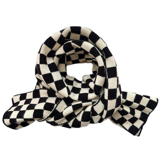 Cowgirl Chic Checkerboard Knitted Scarf – Stylish Winter Accessory for Cowgirls