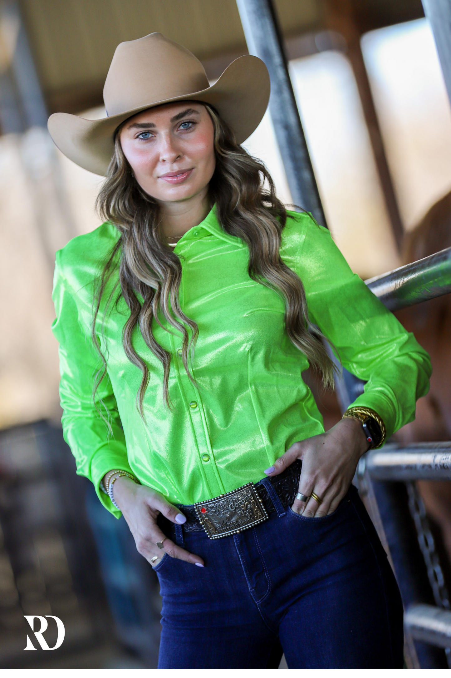 ELECTRIC SPARKLE PERFORMANCE RODEO SHIRT