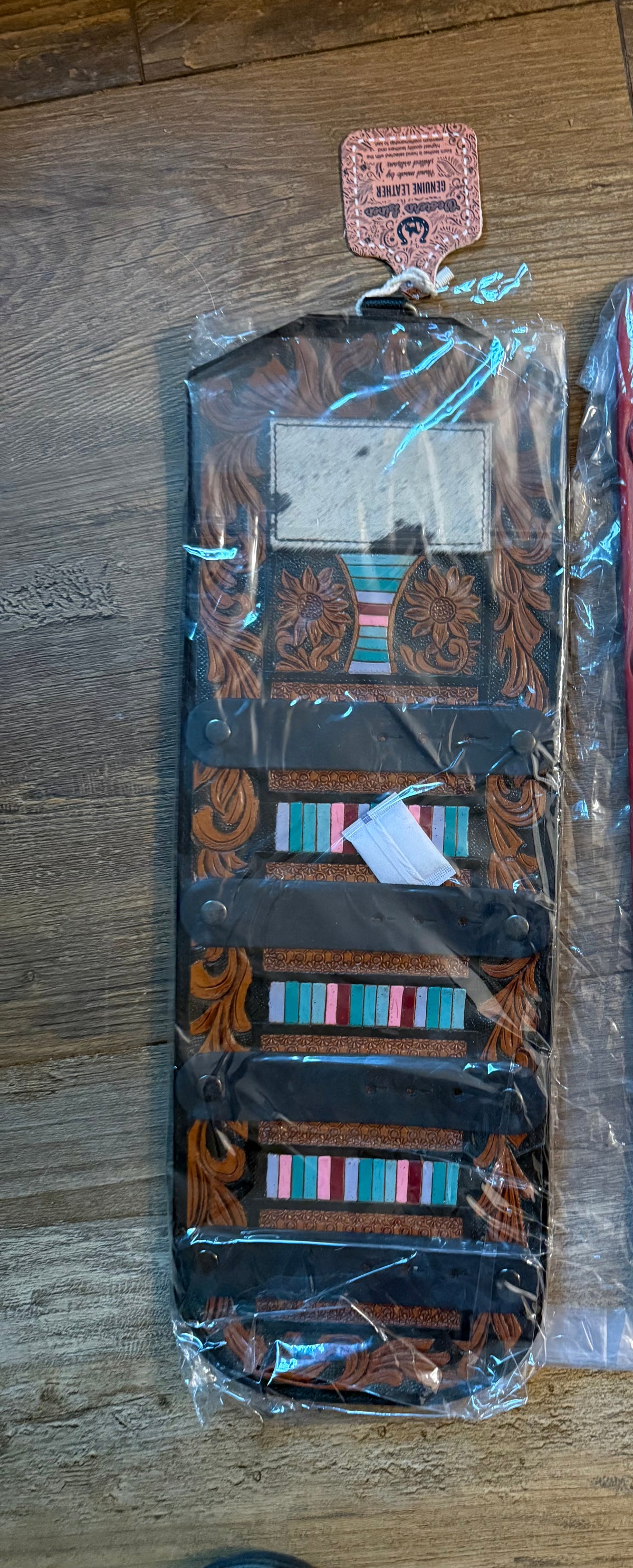 Cowgirl 4 buckle holder