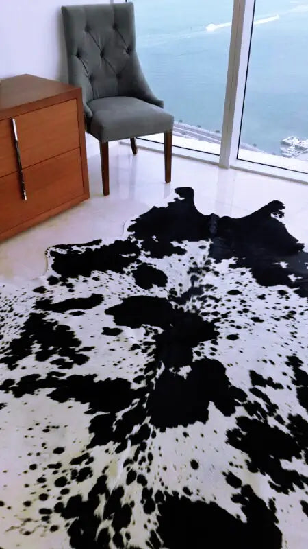 Salt and Pepper Black Brazilian Cowhide Rug: LARGE