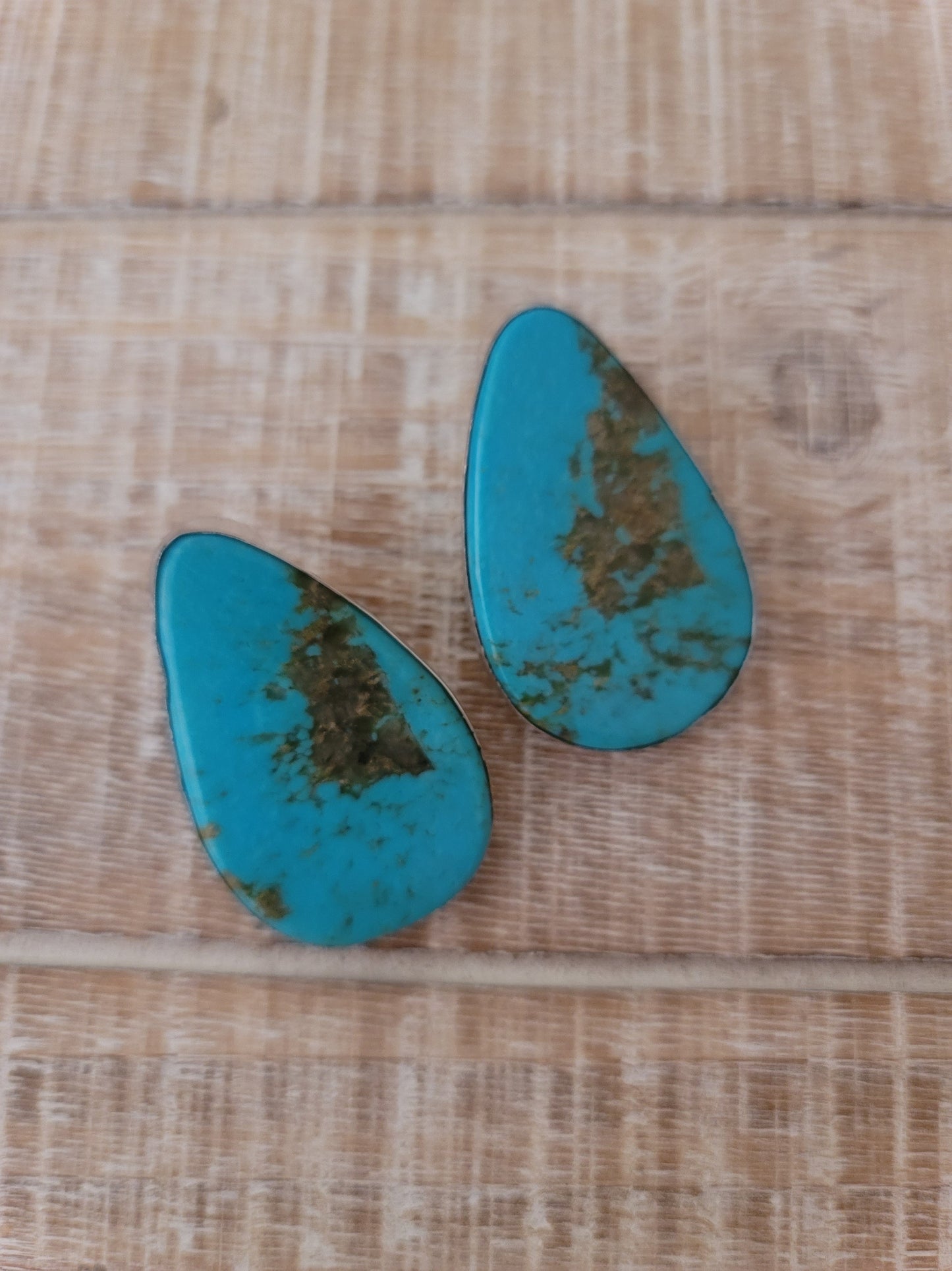 VINTAGE TEARDROP TURQUOISE EARRINGS