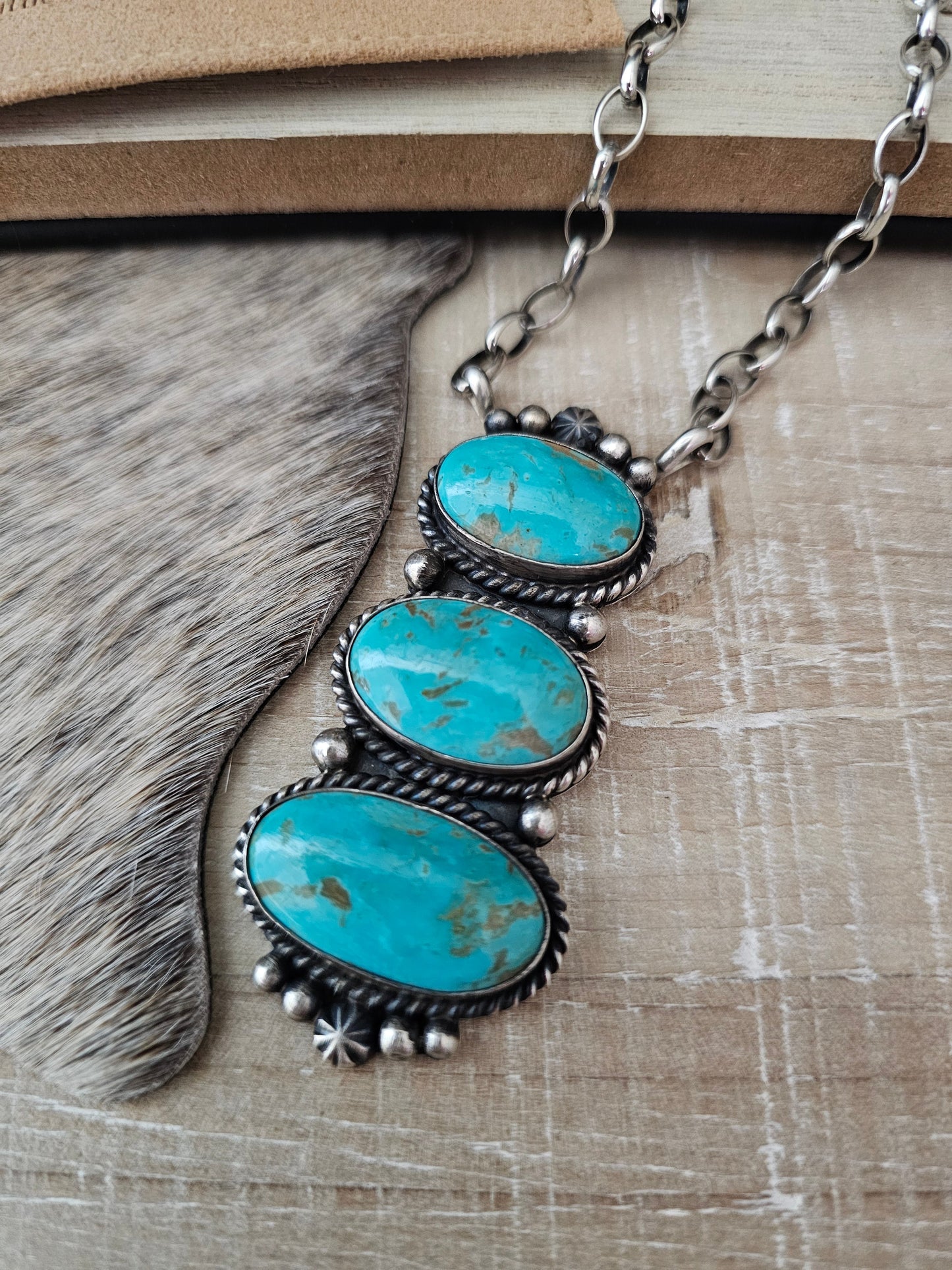 ALFRED MARTINEZ THREE KINGMAN STONE TURQUOISE NECKLACE