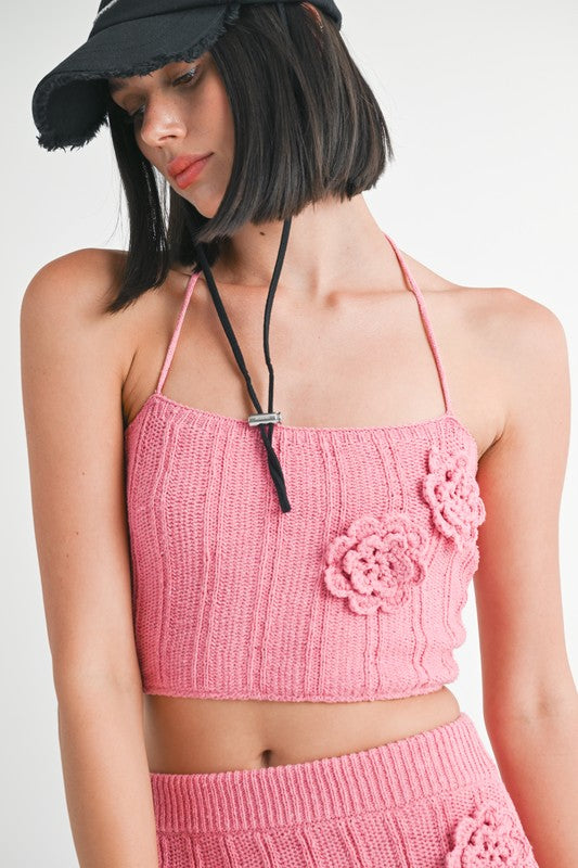 HALTER NECK KNITTED CROPPED TOP