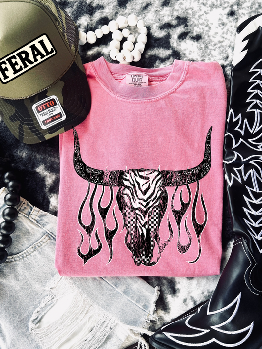 Flamin Dice Bullskull Tee