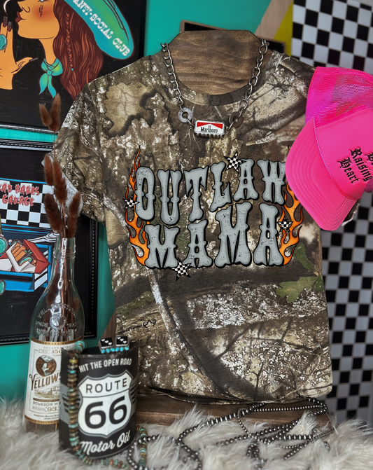 Outlaw mama camo Tee