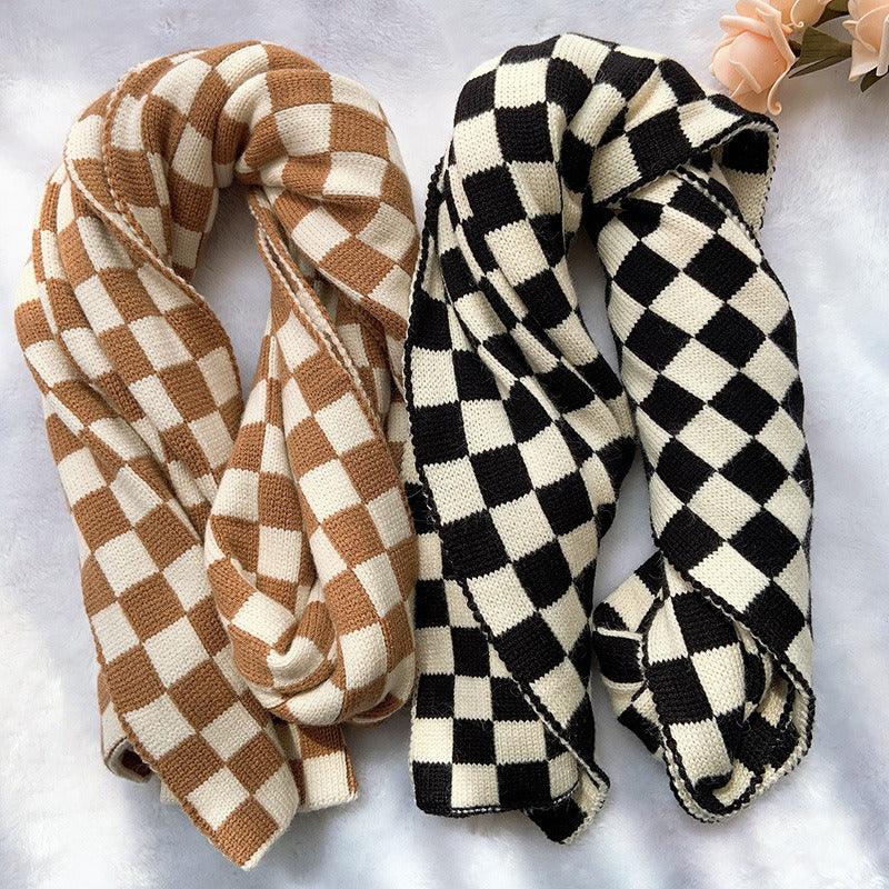 Cowgirl Chic Checkerboard Knitted Scarf – Stylish Winter Accessory for Cowgirls