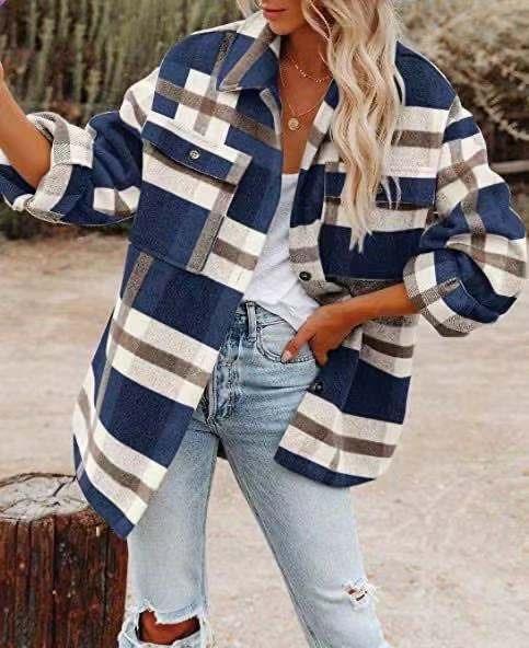Western Charm Plaid Wool Coat - Cozy Checkered Wool Coat for Cowgirl Style Women