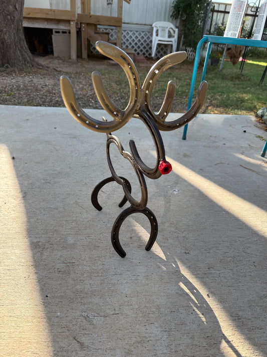 Reindeer Horseshoe Decor
