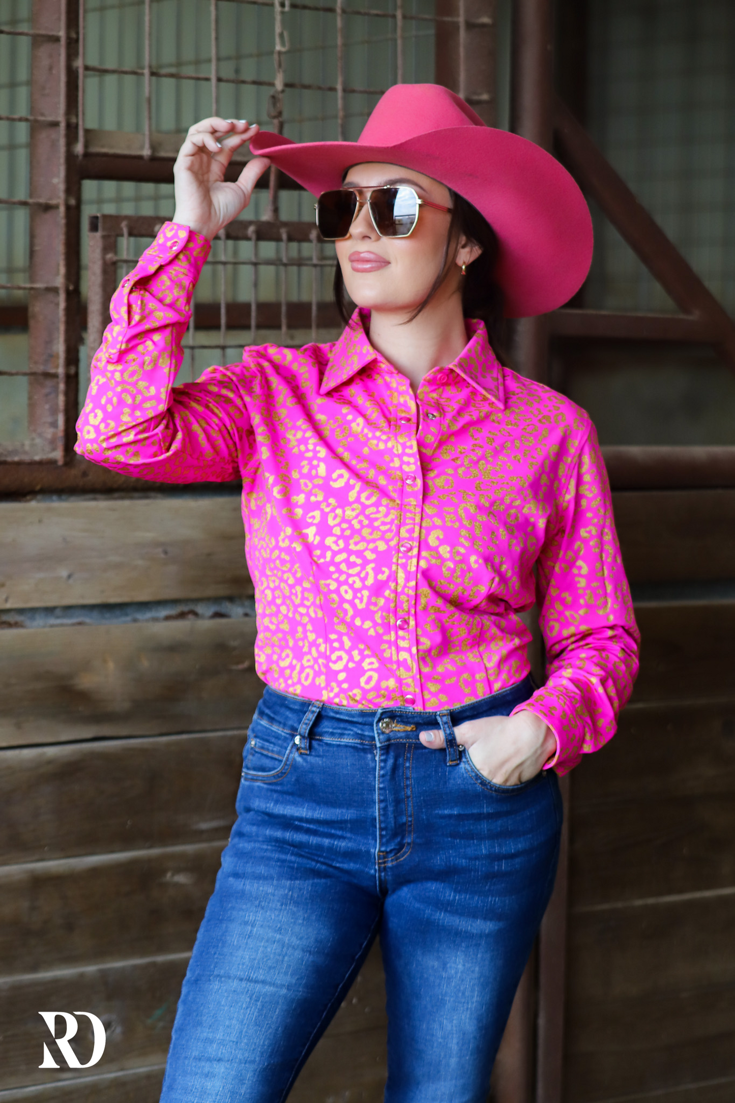 PINK LEOPARD (GOLD) PERFORMANCE RODEO SHIRT