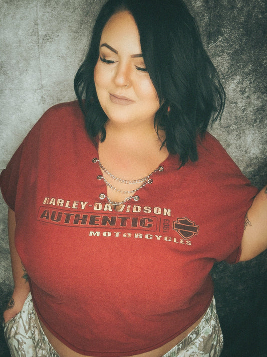 2008 High Low Tee with chains-3x