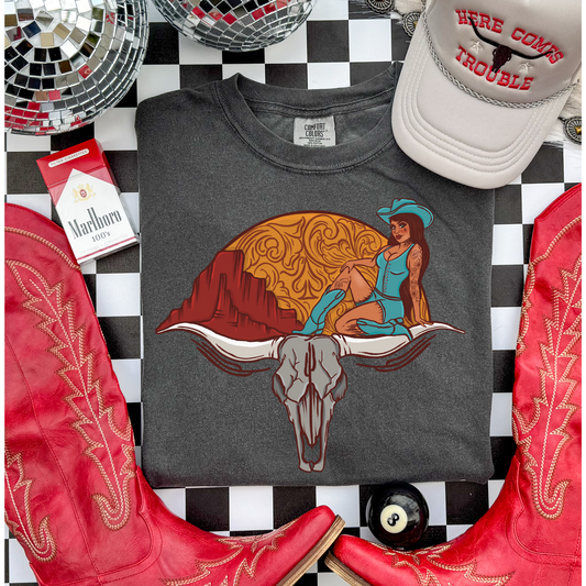 Outlaws and Longhorns Tee