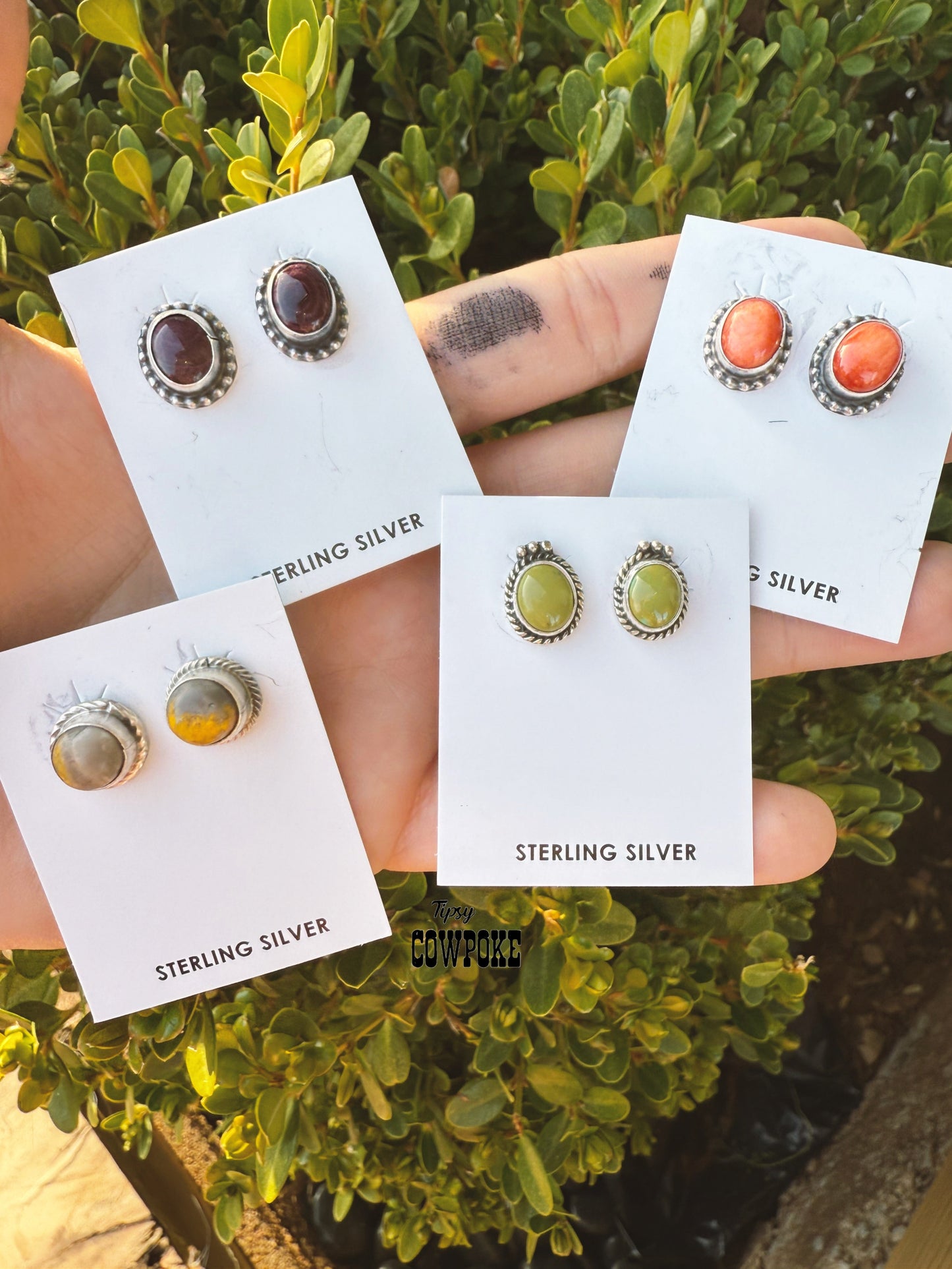 Purple Spiny Oyster Desert Stud Earrings