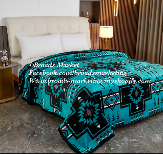 Danny Turquoise Super Plush Blanket