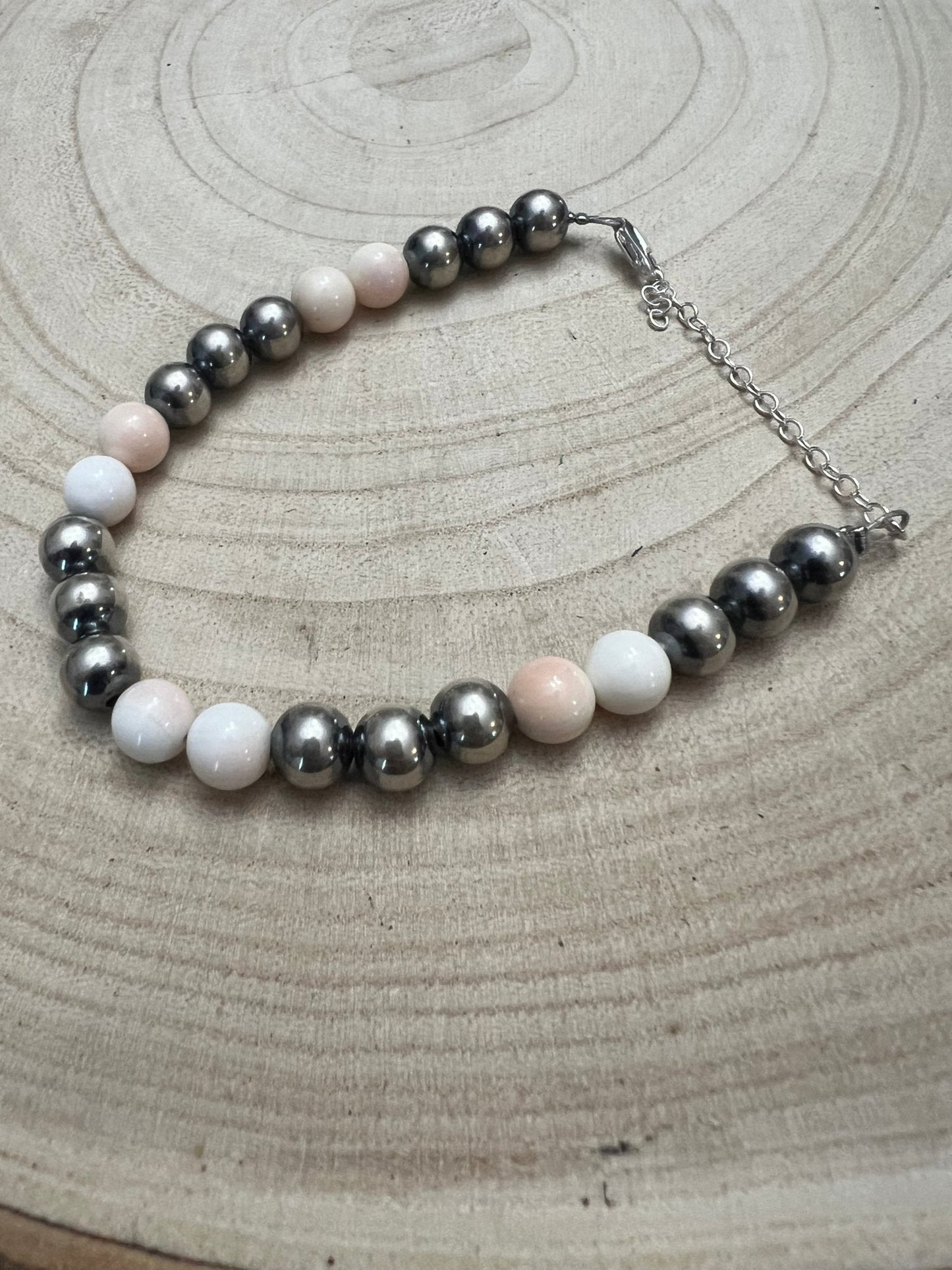 8mm Sterling Silver Pearls bracelet with pink conch beads - 6 inch bracelet