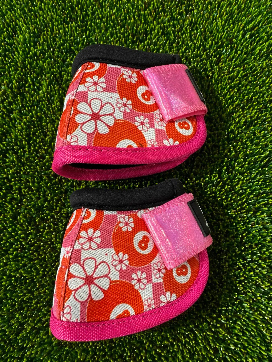 Daisy 8 No-Turn Bell Boots
