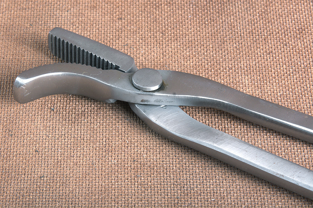 13" Hilason Western Horse Care Farrier Tool Dull Polished Carbon Steel Clauncher