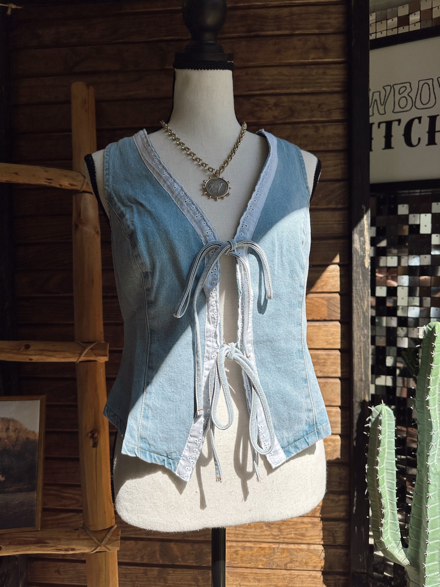 The Dolly Tie Top