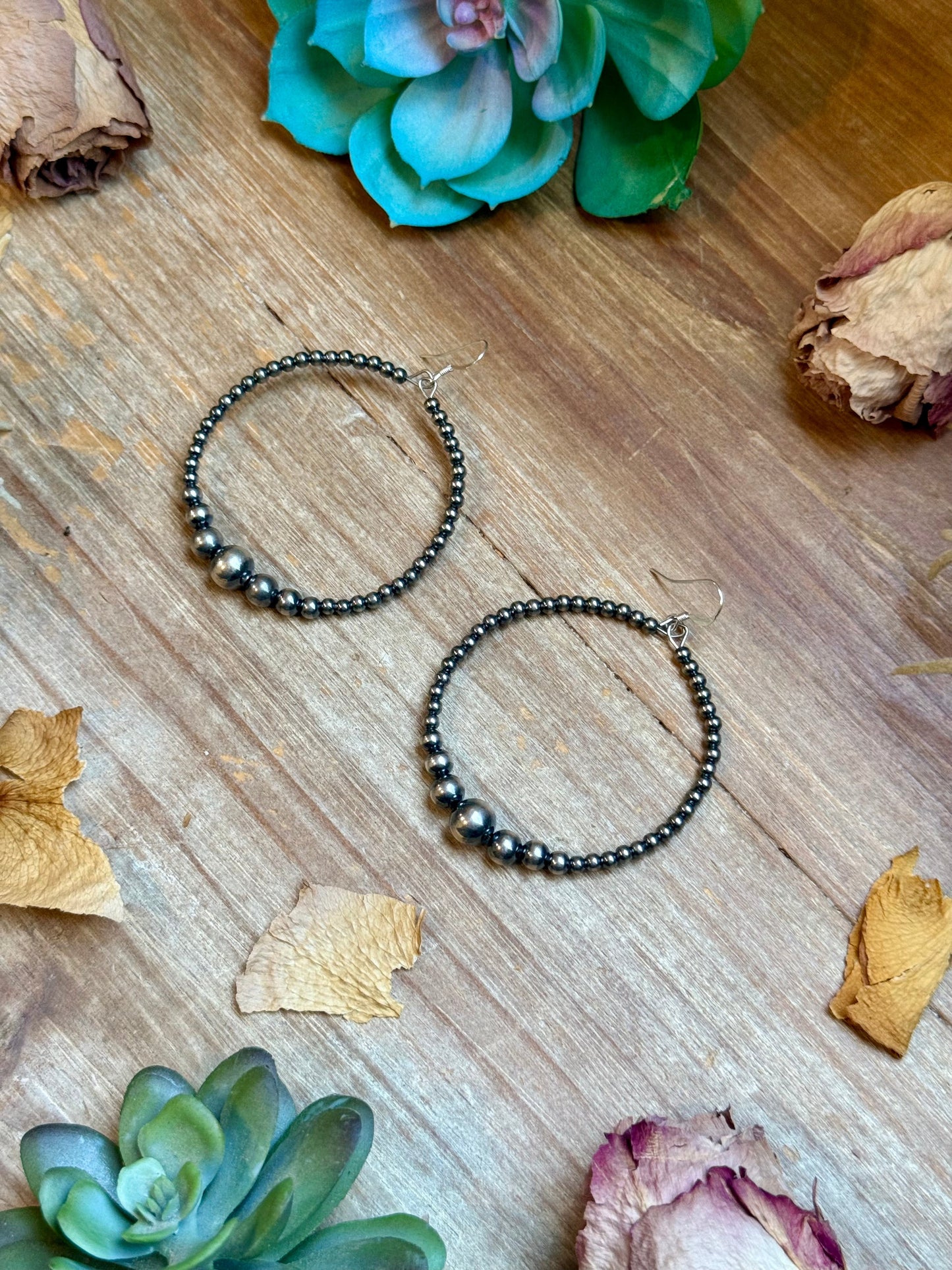 Graduated Sterling Silver Pearl Hoop Earrings