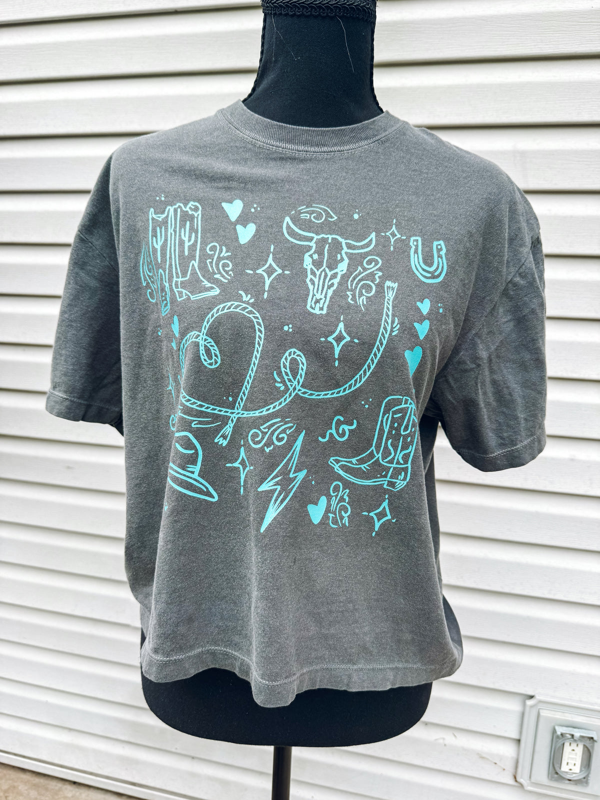 Western Things Collage Crop Tee (Pepper)