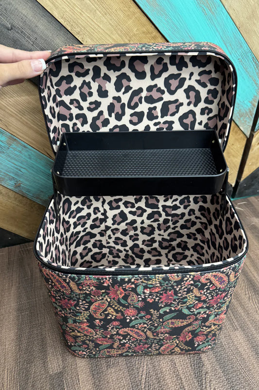Paisley & Wild makeup box
