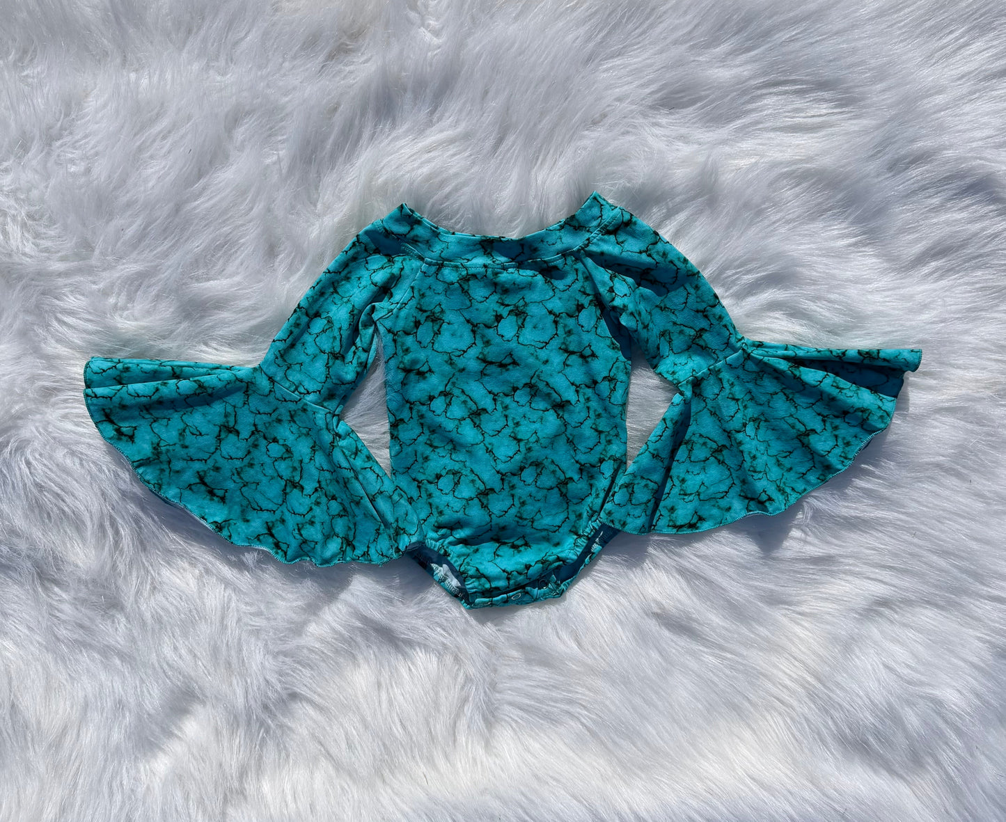 Turquoise Slab Bell Sleeve Leo/Top