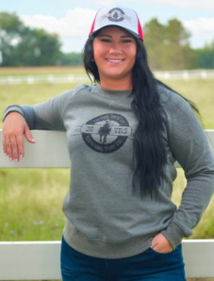 Cowgirl Tuff pullover Grey rts