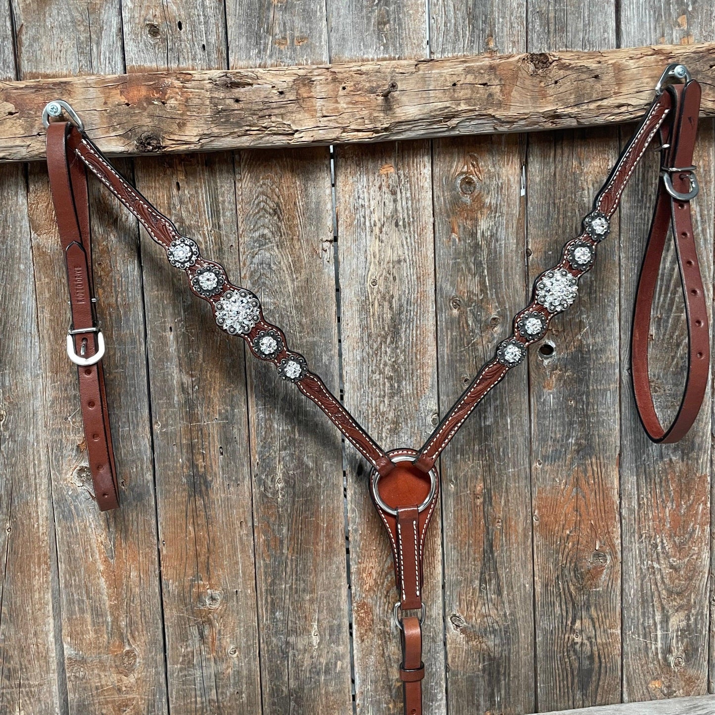 Medium Oil Floral Scalloped Clear Browband / One Ear / Breastcollar Buckstitch Tack Set #BBBC485