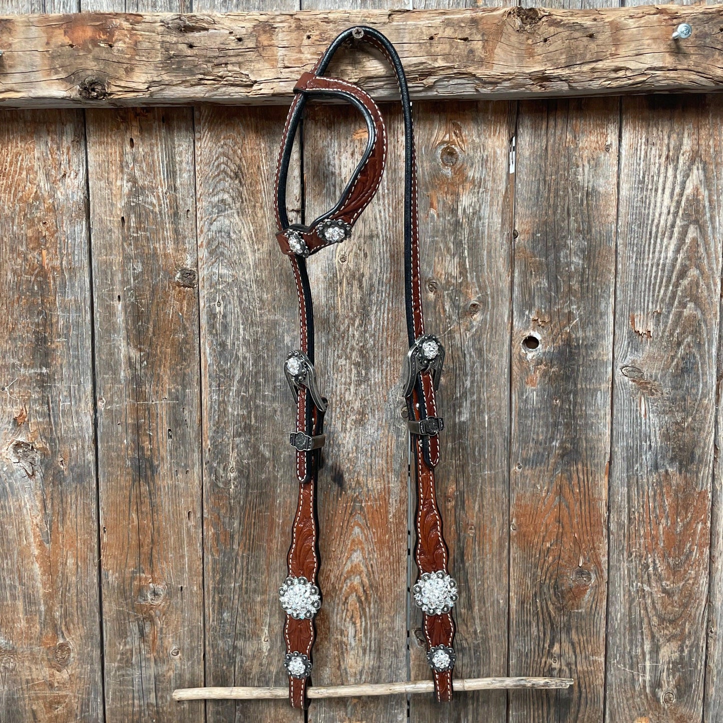 Medium Oil Floral Scalloped Clear Browband / One Ear / Breastcollar Buckstitch Tack Set #BBBC485