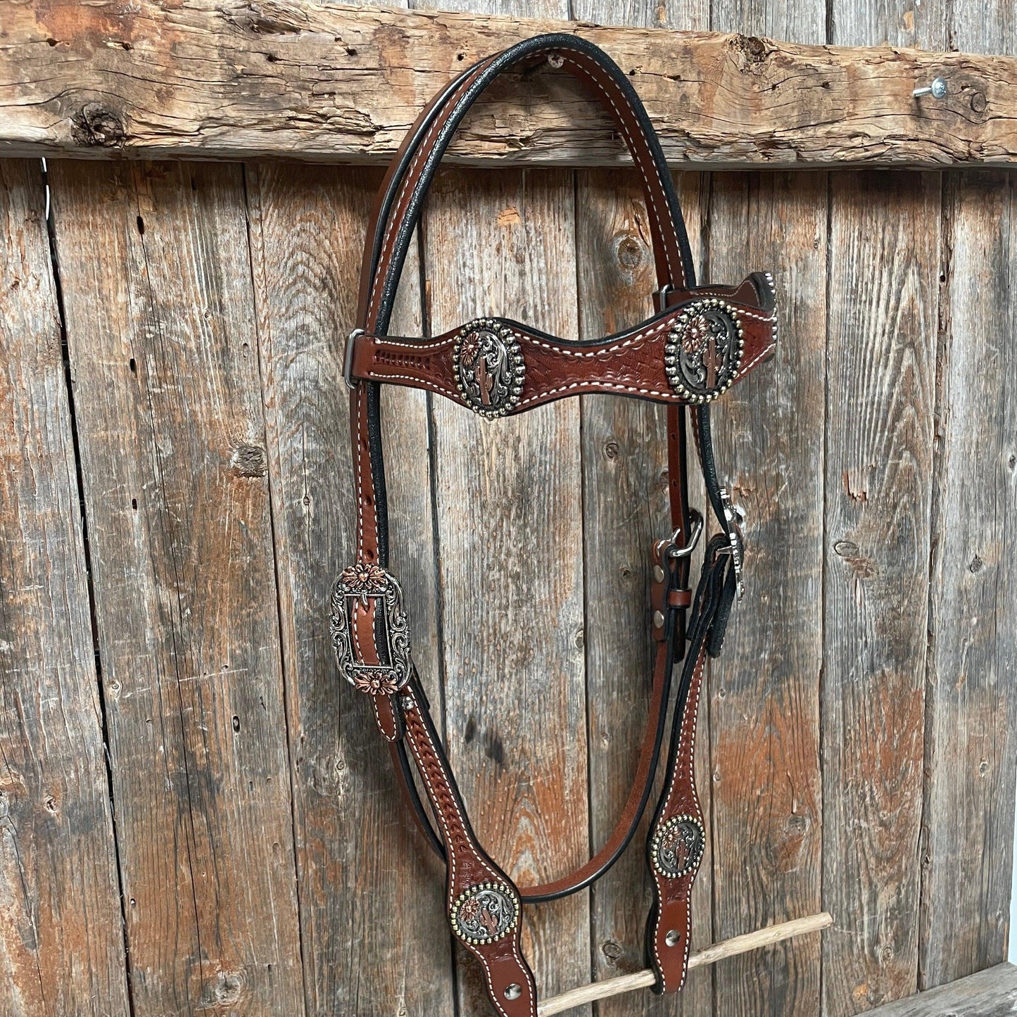 Medium Oil Basketweave Flower and Cactus Browband/One Ear Tack Set  #BBBC491