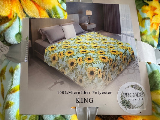Light Blue Sunflower Super Plush Blanket
