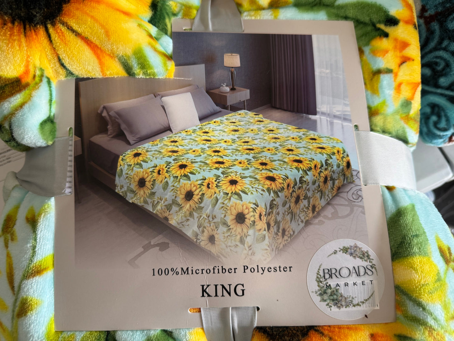 Light Blue Sunflower Super Plush Blanket