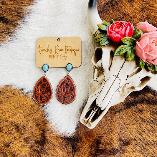 Teardrop Leopard Cactus Leather Stone Stud