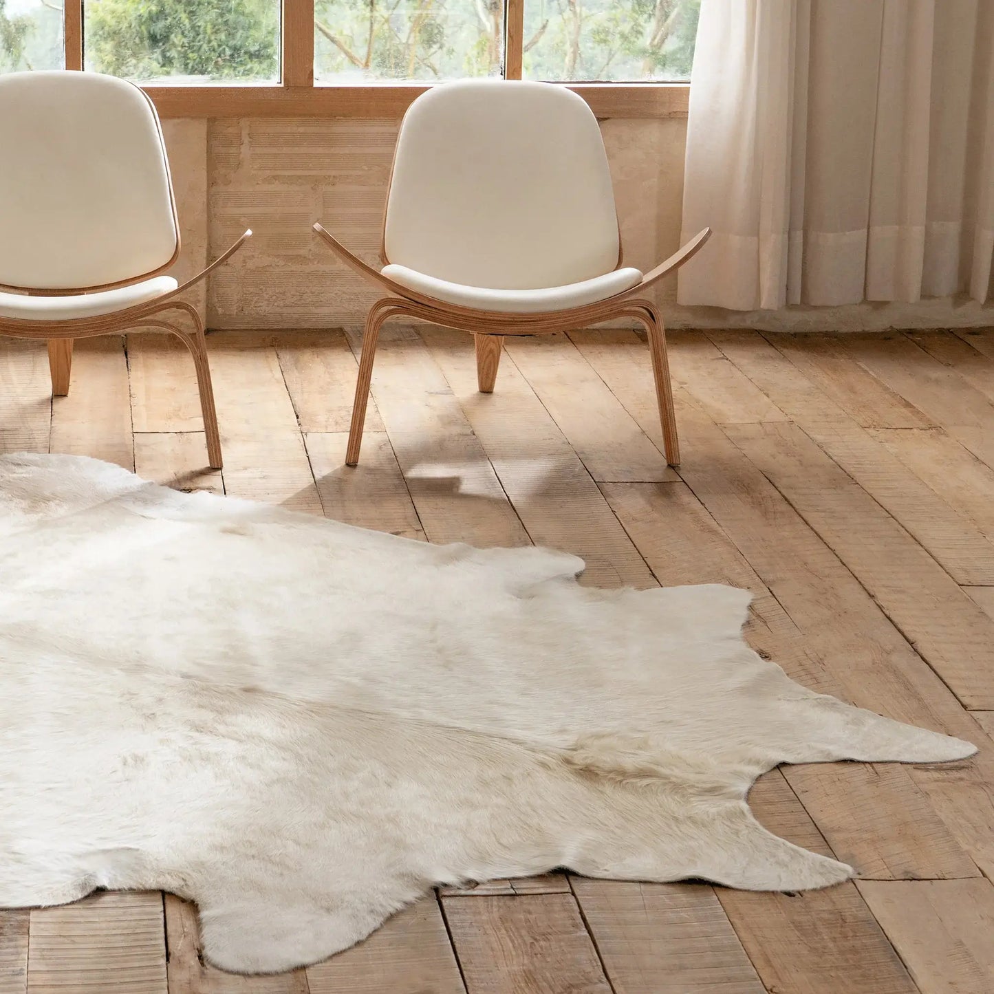 Champagne Brazilian Cowhide Rug: XXL