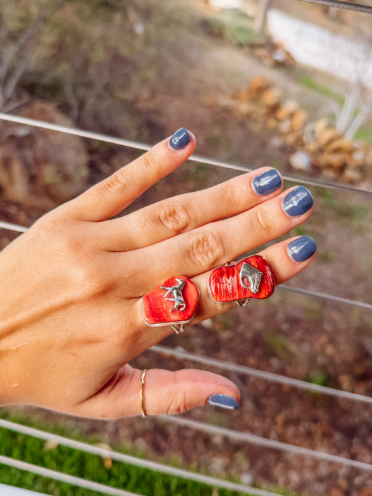 Michie Spiny Oyster Horse Rings